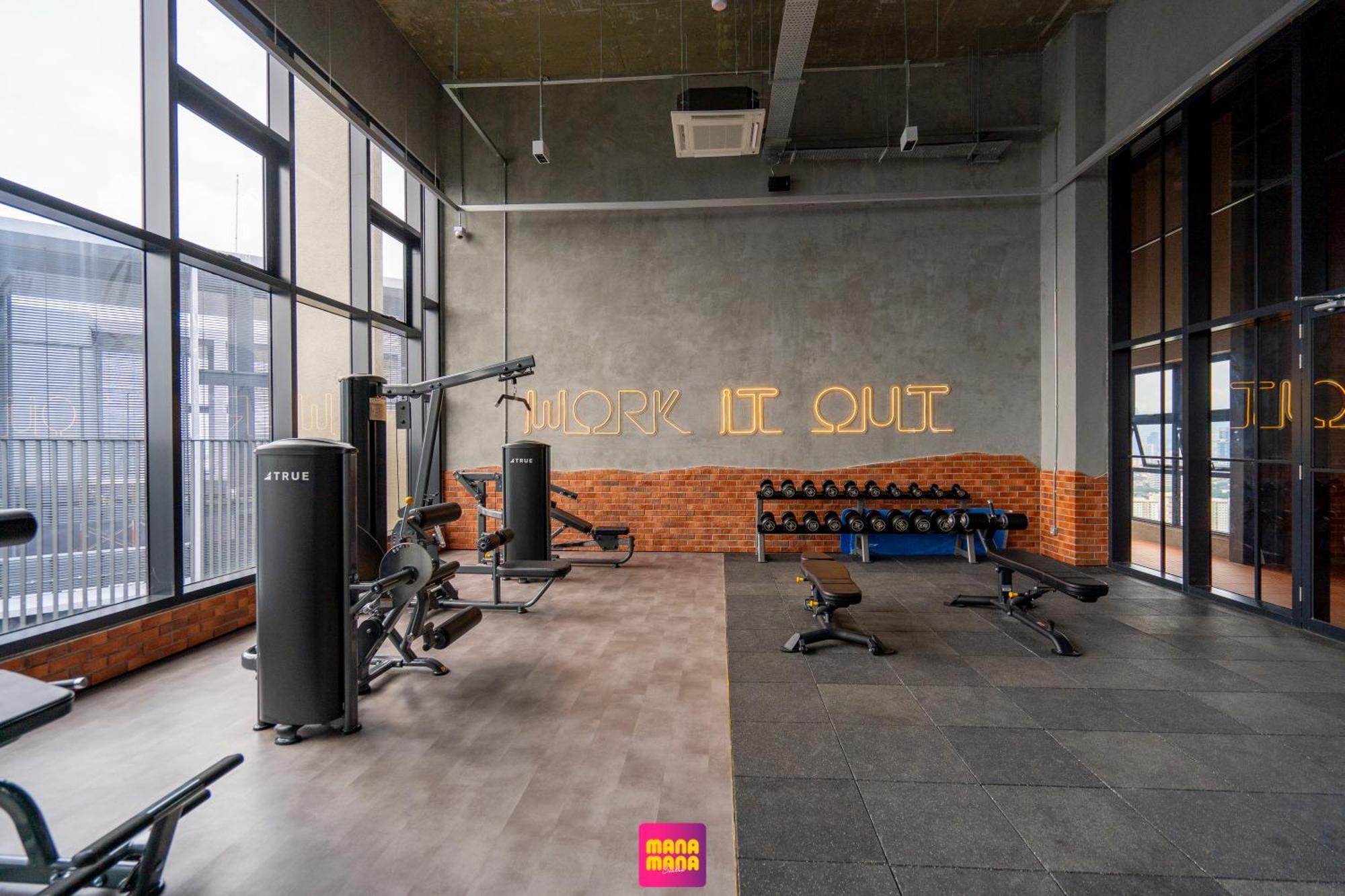 Millerz Square Mana-Mana Suite กัวลาลัมเปอร์ ภายนอก รูปภาพ